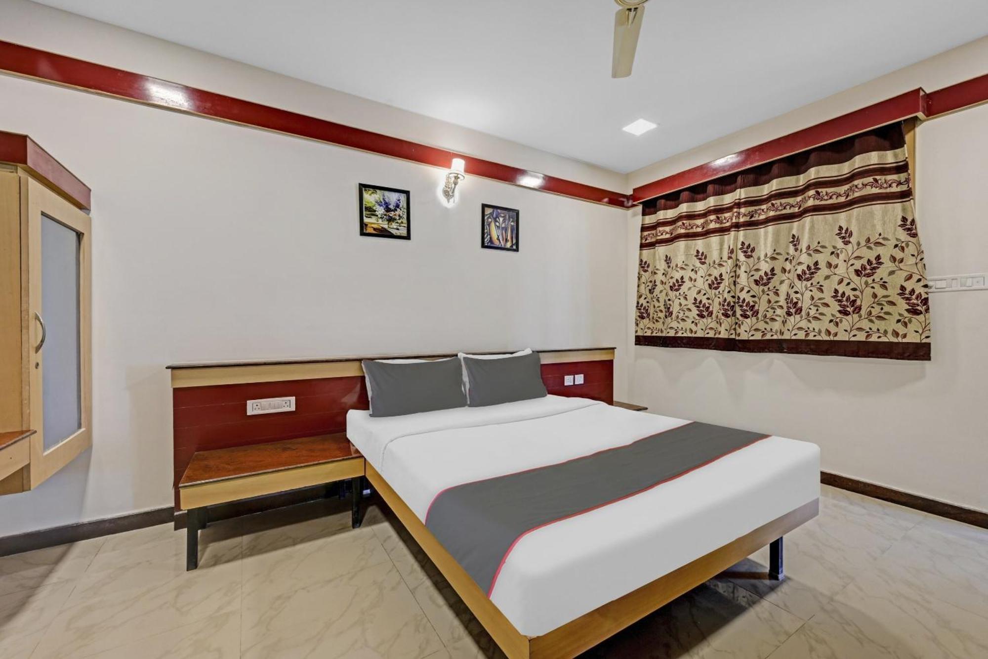 Collection O Sri Sai Ram Suites Bangalore Bagian luar foto