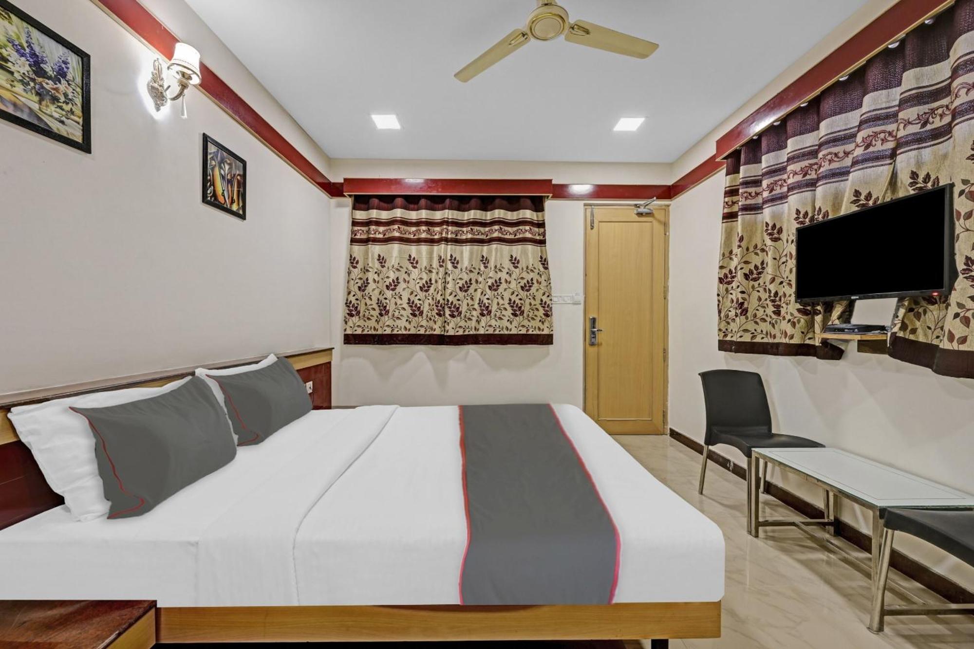 Collection O Sri Sai Ram Suites Bangalore Bagian luar foto