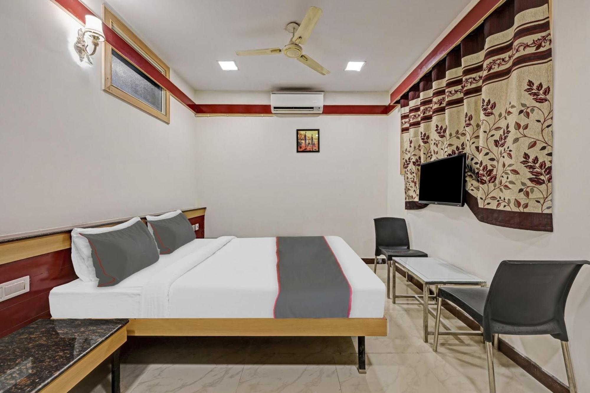 Collection O Sri Sai Ram Suites Bangalore Bagian luar foto