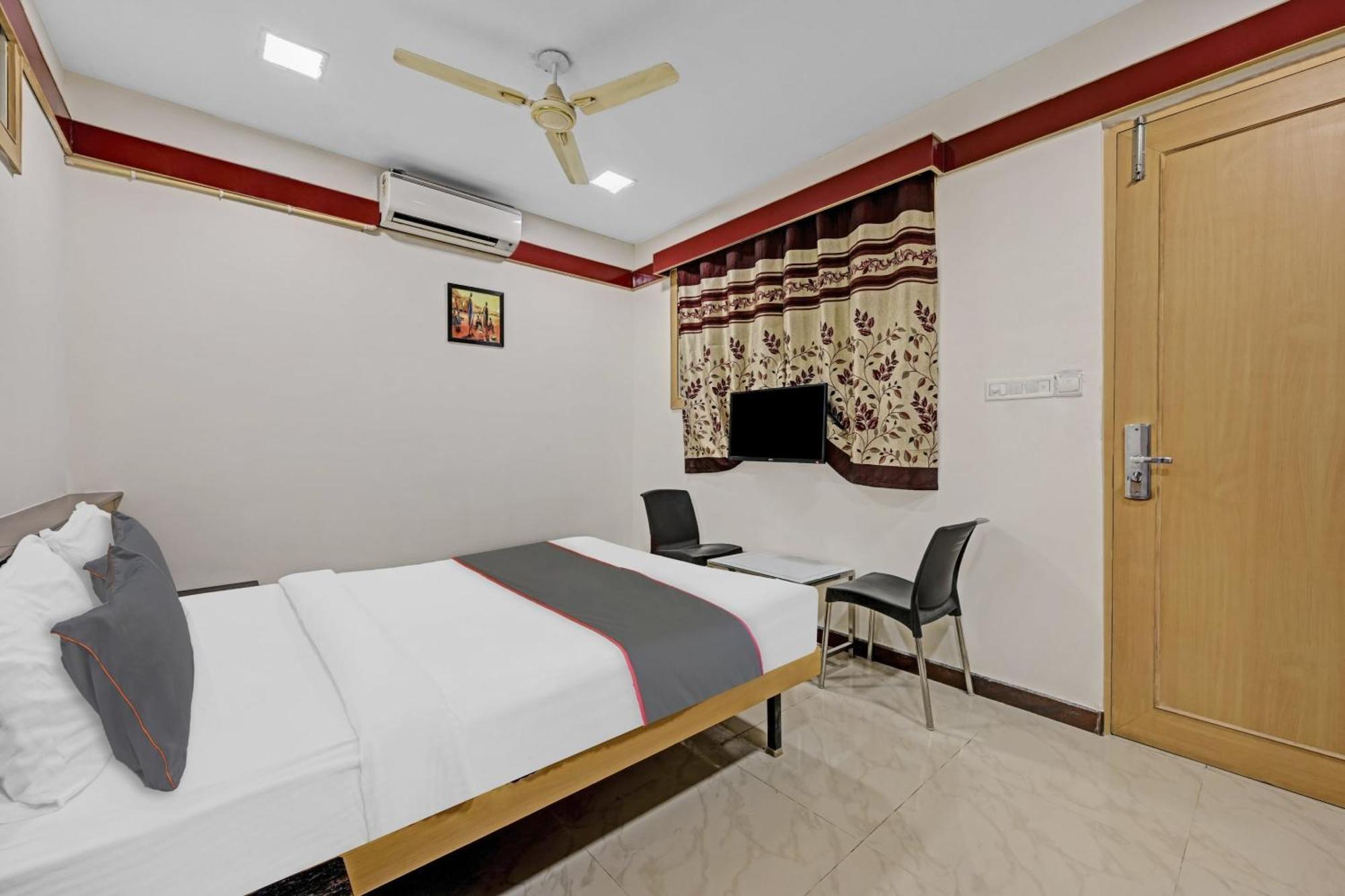 Collection O Sri Sai Ram Suites Bangalore Bagian luar foto